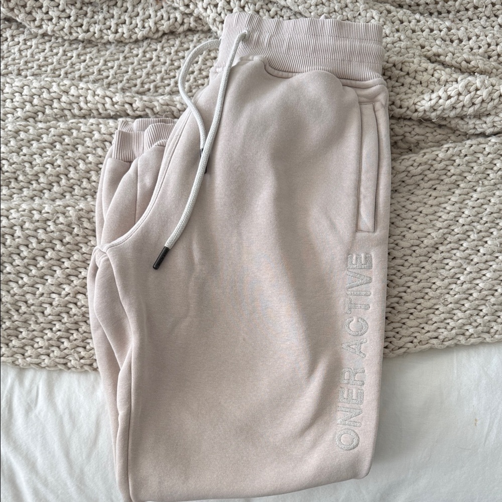Oner Active Women’s Cream Joggers
